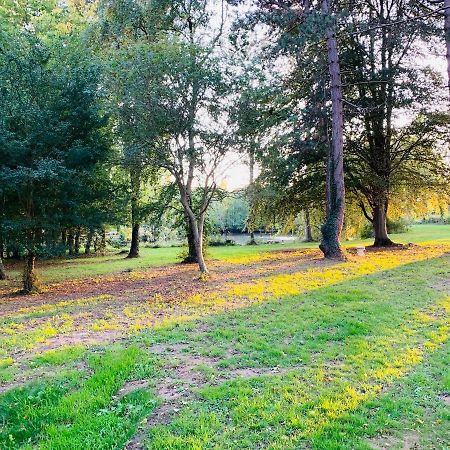 Gite Du Parc Du Moulin Du Pre Bavent ภายนอก รูปภาพ